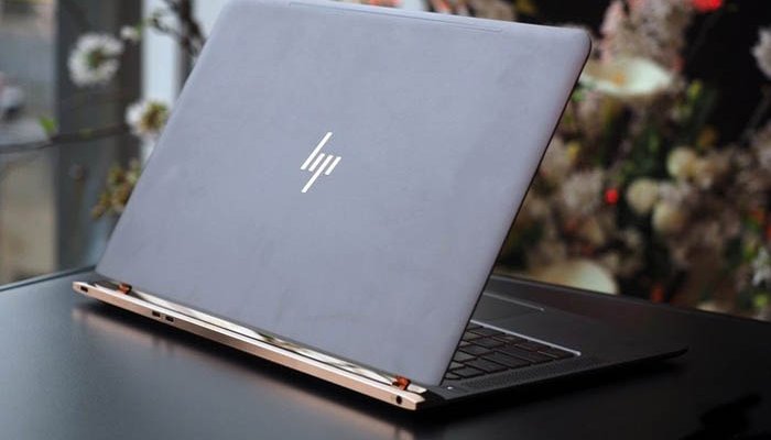 HP представила ультратонкий ноутбук Spectre 13