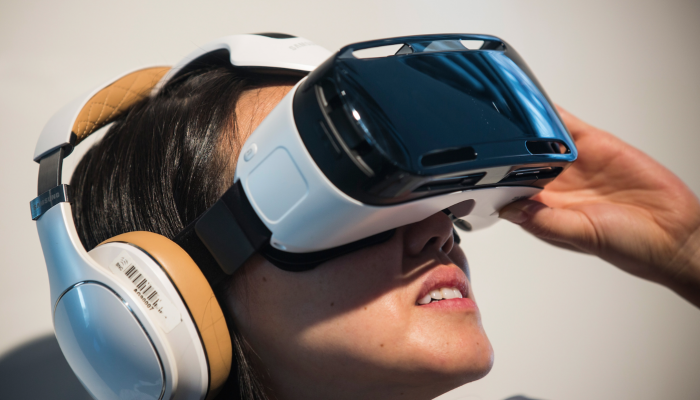 VR-гарнитура от Apple может быть оснащена microLED-дисплеем