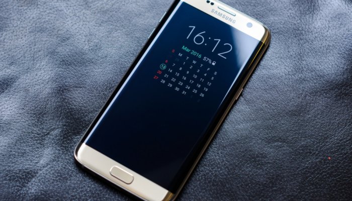 В сеть утекло первое фото Samsung Galaxy S8